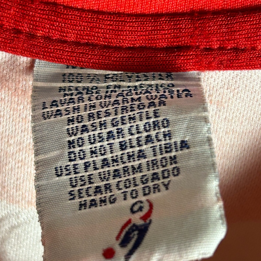 Chivas Mexican League Soccer Jersey Size G (large) - Picture 6 of 10